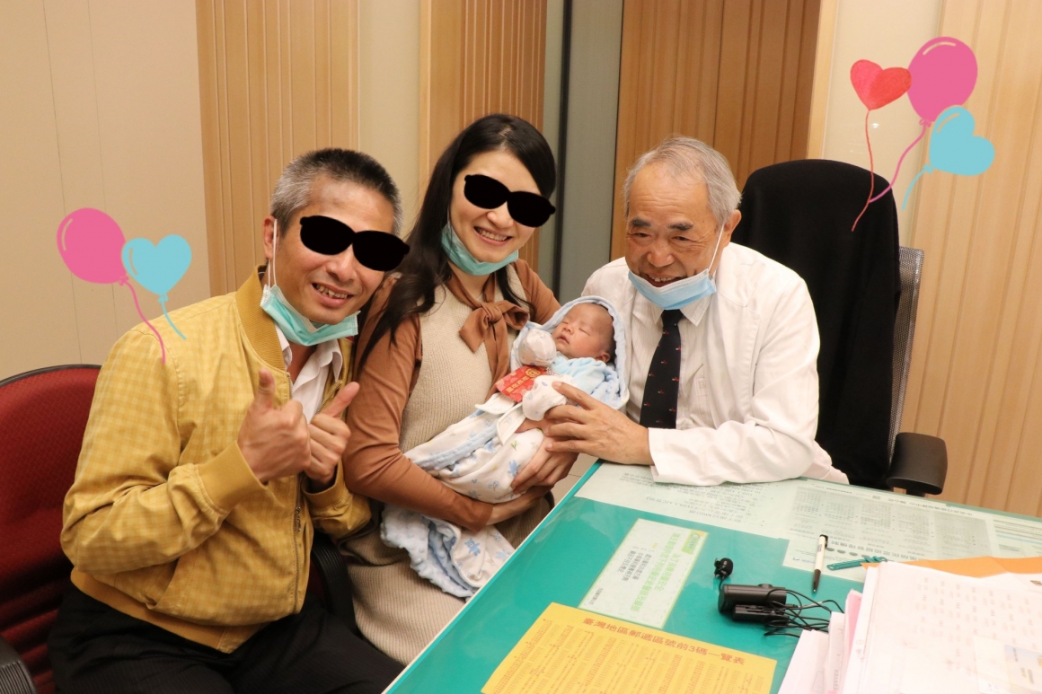20200316高齡50歲 Lee Women's Hospital helped advanced age couple to get pregnant after suffering from infertility for 16 years